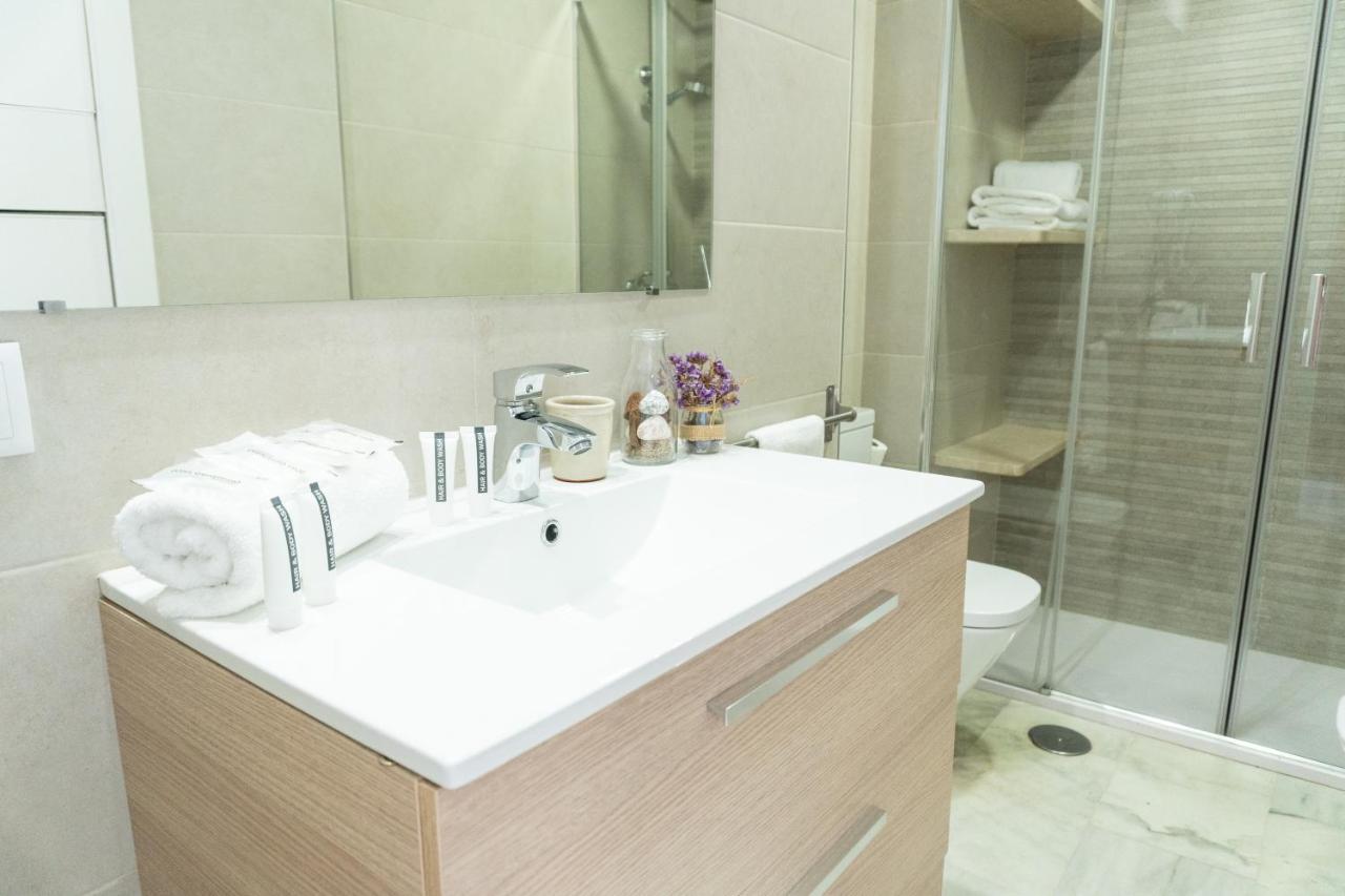 Muy Céntrico Apto. En Típico Patio Sevillano Appartement Séville